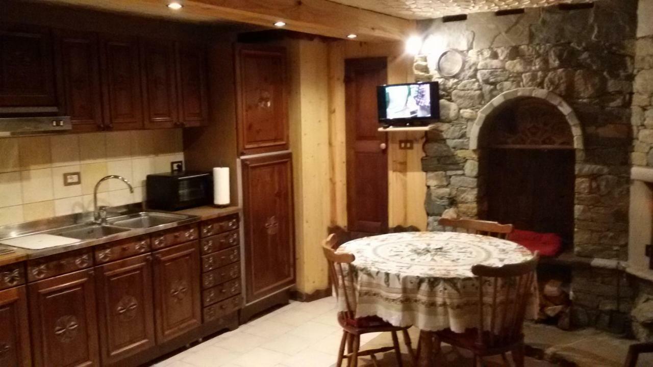 Taverna Semon Verrayes Εξωτερικό φωτογραφία